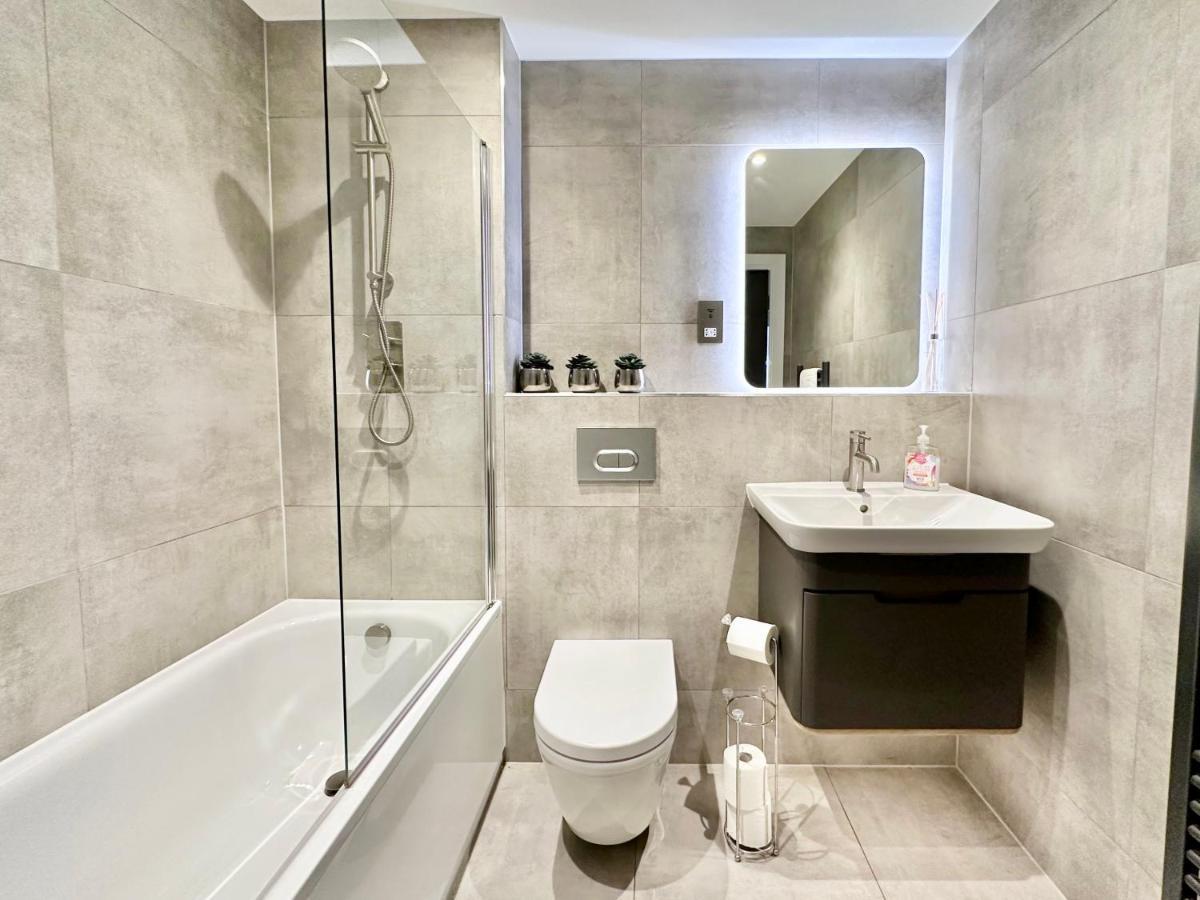 Icona Luxury Apartment With Minster Views & Allocated Parking York Exterior photo